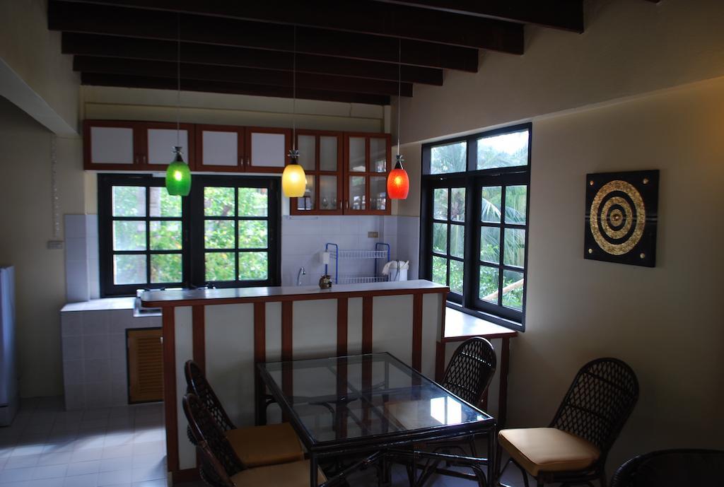 Sunset Apartment Phuket Patong Værelse billede