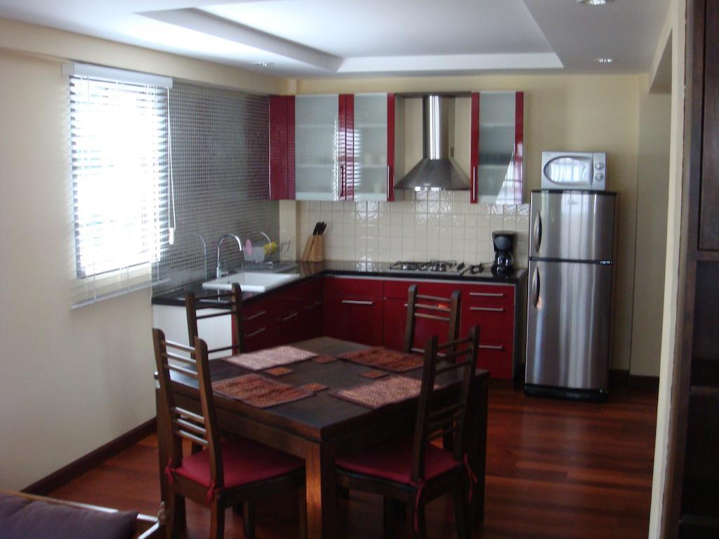 Sunset Apartment Phuket Patong Eksteriør billede