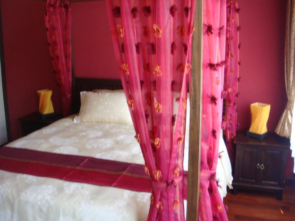 Sunset Apartment Phuket Patong Værelse billede